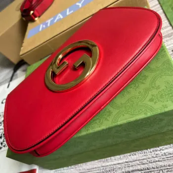 Gucci 699268 Gucci Blondie kožená taška přes rameno červená