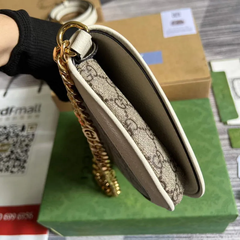 Gucci 699268 Gucci Blondie kabelka přes rameno GG Supreme plátno Bílá