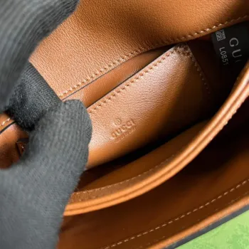 Gucci 698643 Gucci Blondie mini kožená taška Hnědá