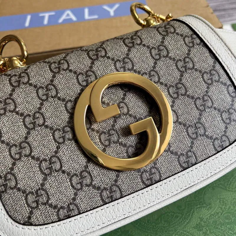 Gucci 698643 Gucci Blondie mini taška Bílá
