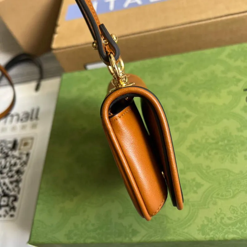 Gucci 698635 Gucci Blondie Mini pouzdro na karty hnědé