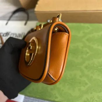 Gucci 698635 Gucci Blondie Mini pouzdro na karty hnědé