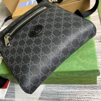 Gucci 681021 GG Supreme messenger bag Černá