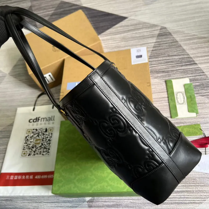 Gucci 631685 GG matelassé kožená střední taška černá