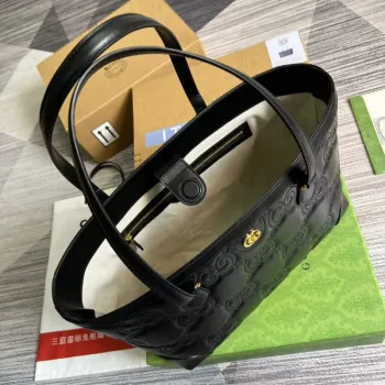 Gucci 631685 GG matelassé kožená střední taška černá