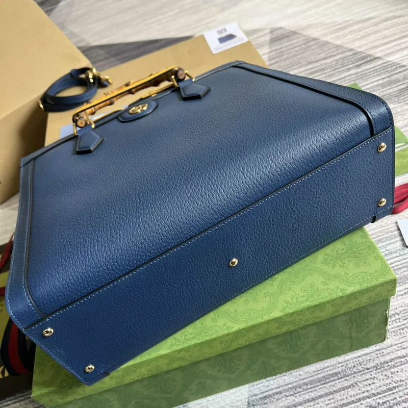 Gucci 678842 Diana střední taška modrá