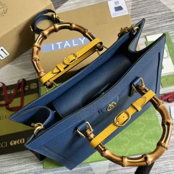 Gucci 678842 Diana střední taška modrá
