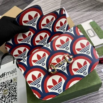 Gucci adidas x Gucci Horsebit 1955 ramenní taška 602204 modrá a červená kůže