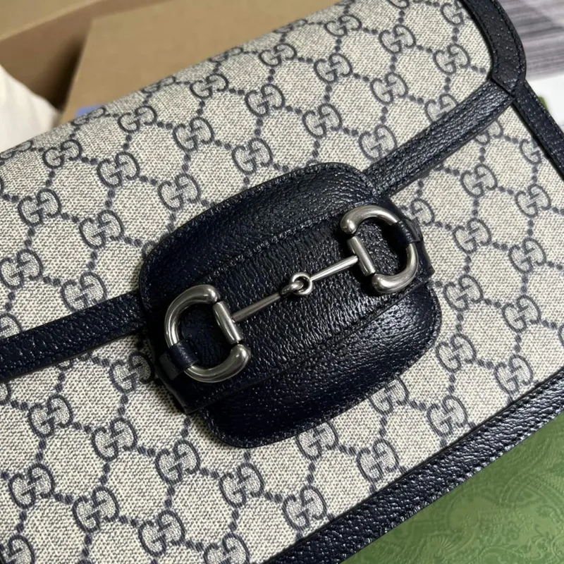 Gucci Horsebit 1955 ramenní taška 602204 béžová s černou kůží