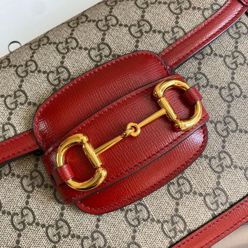 Gucci Horsebit 1955 ramenní taška 602204 béžová s červenou kůží