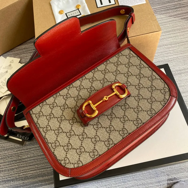 Gucci Horsebit 1955 ramenní taška 602204 béžová s červenou kůží