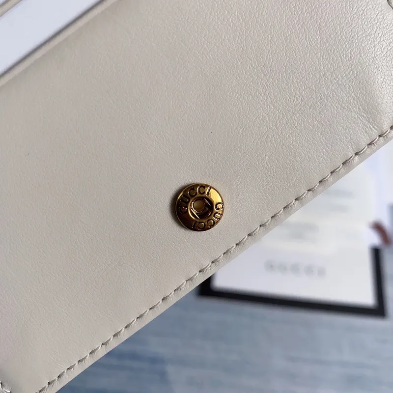 Gucci 466492 GG Marmont pouzdro na karty v bílé barvě