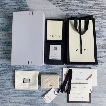 Gucci 466492 GG Marmont pouzdro na karty v bílé barvě