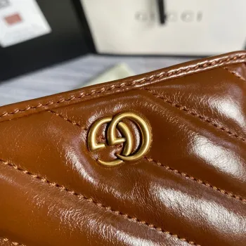 Gucci 466492 GG Marmont pouzdro na karty v hnědé barvě