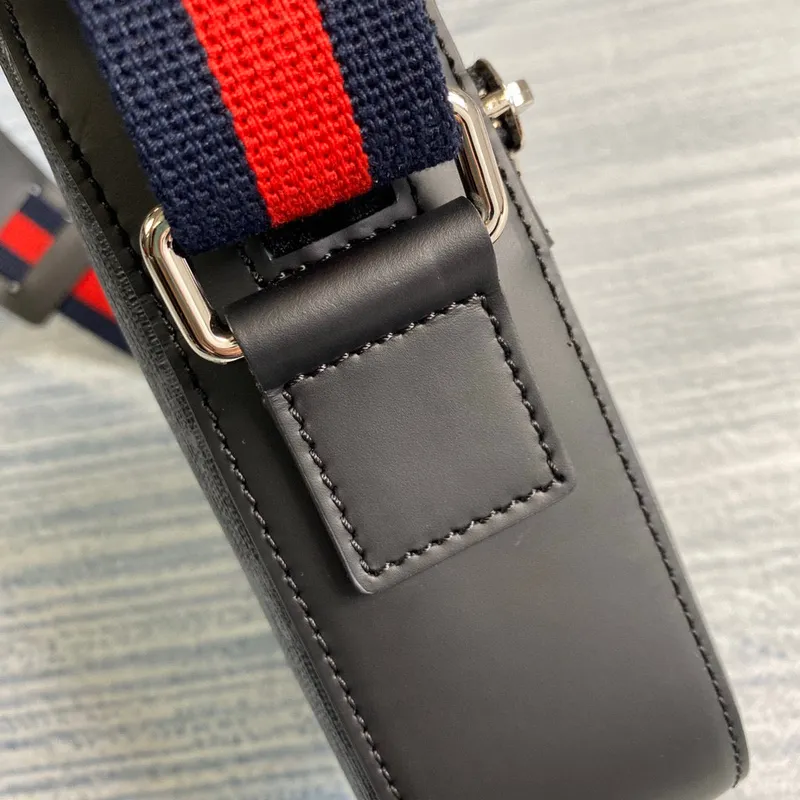 Gucci 682357 GG černá messenger 598103 černá GG Supreme plátno