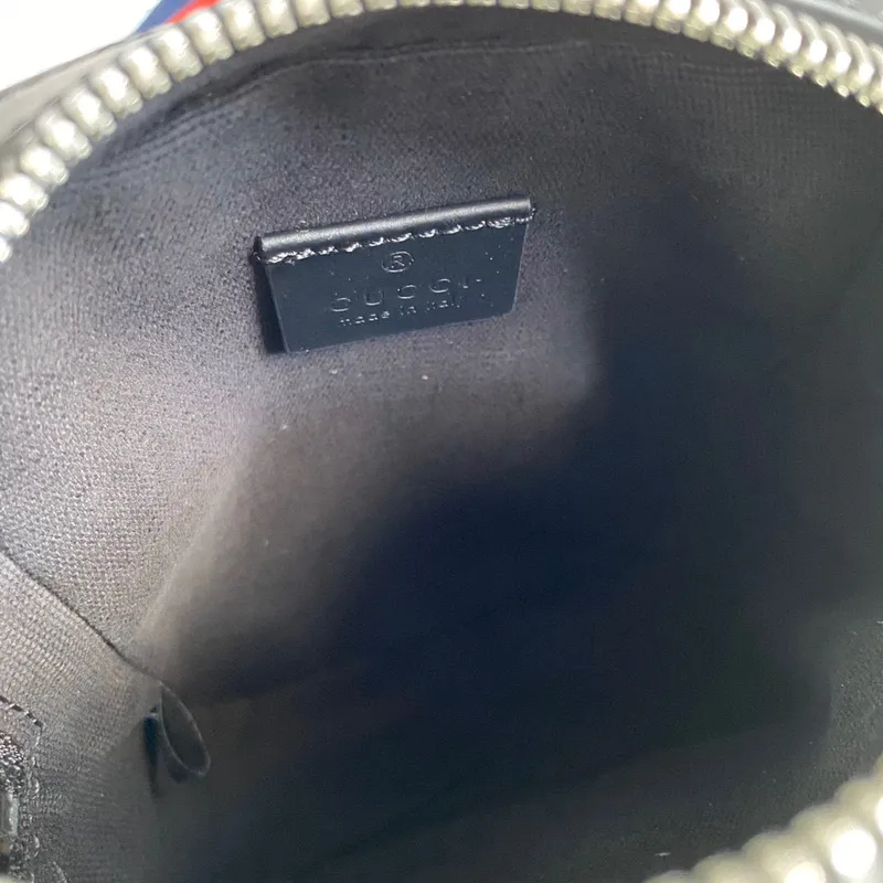 Gucci 682357 GG černá messenger 598103 černá GG Supreme plátno