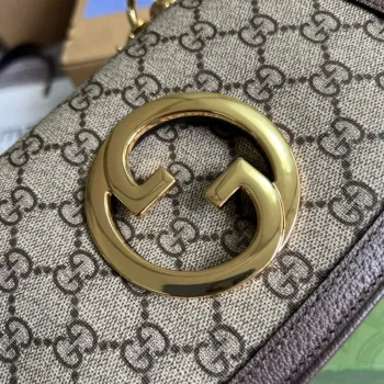 Gucci 698643 Blondie mini taška v hnědé kůži GG