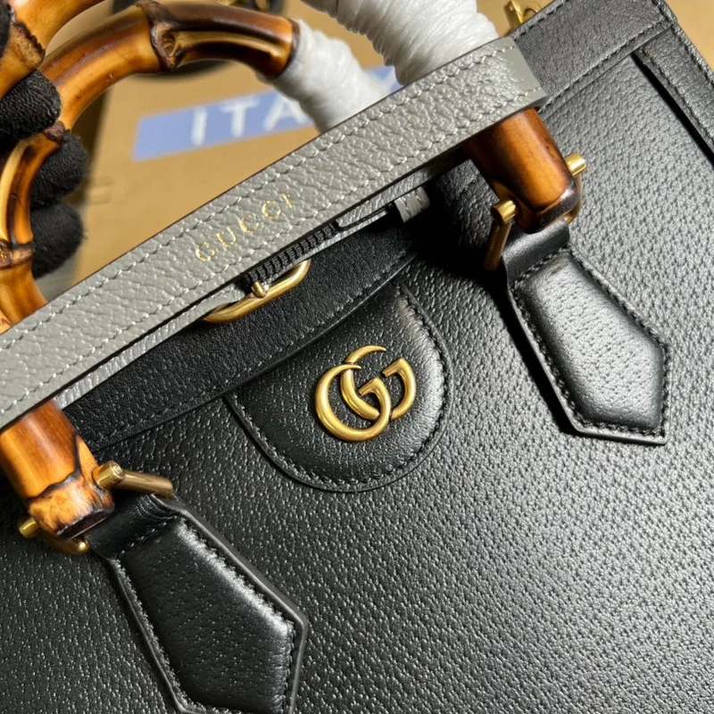 Gucci 702721 Diana Malá Taška Tote Černá kůže