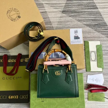 Gucci 702732 Diana Mini Tote Bag Zelená kůže