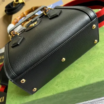 Gucci 702732 Gucci Diana Mini Tote Bag černá kůže