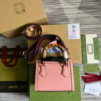 Gucci 702732 Gucci Diana Mini Tote Bag Růžová kůže