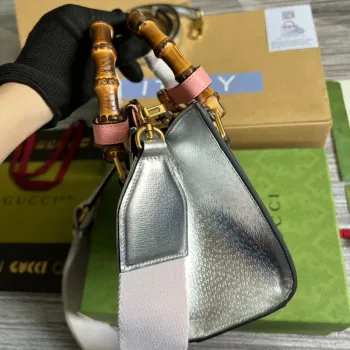 Gucci 702732 Gucci Diana Mini Tote Bag Stříbrná