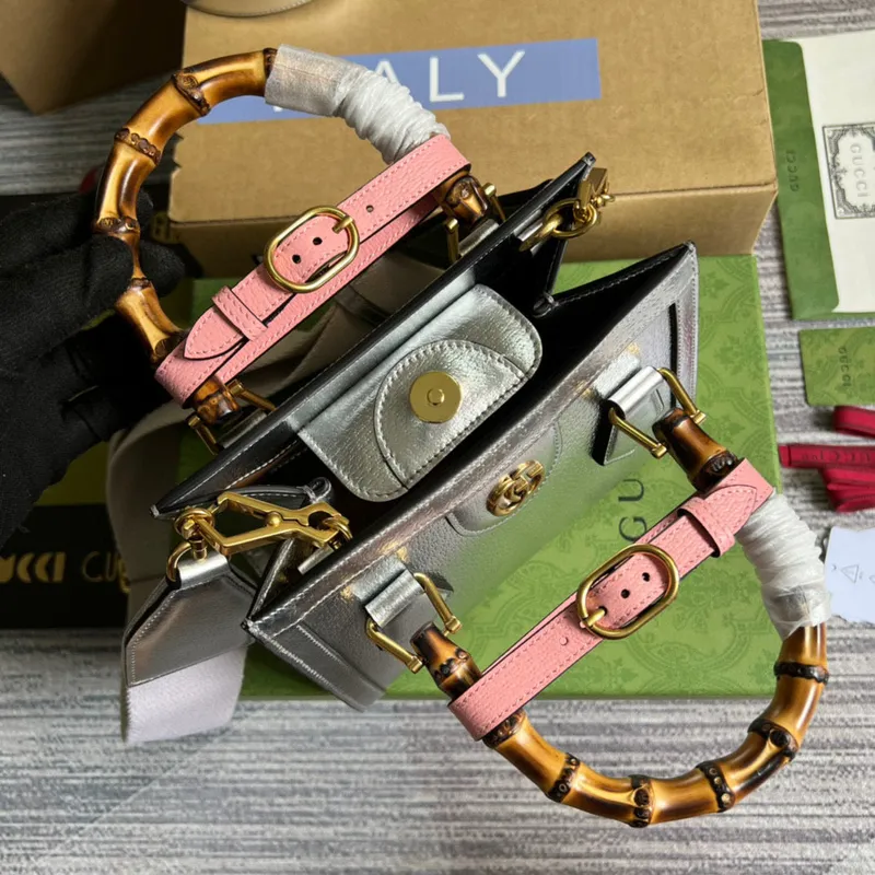 Gucci 702732 Gucci Diana Mini Tote Bag Stříbrná