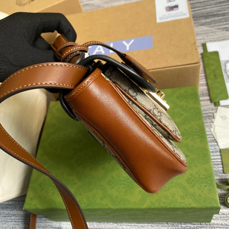 Gucci 658487 Mini Taška s Zámkem Černá