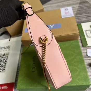 Gucci 699514 GG Marmont mini taška ve tvaru půlměsíce Růžová