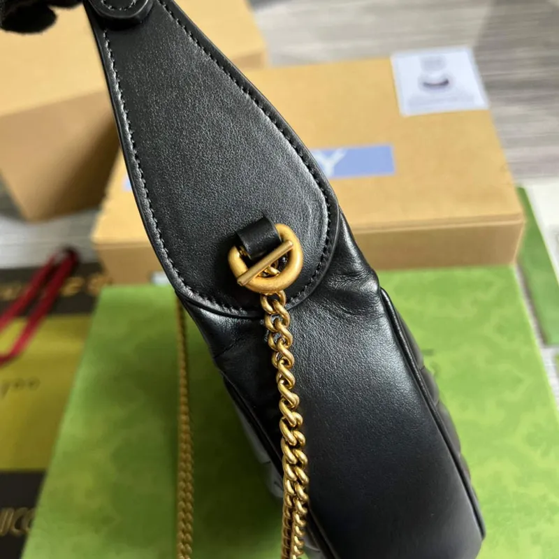 Gucci 699514 GG Marmont mini taška ve tvaru půlměsíce černá