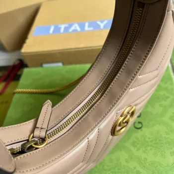 Gucci 699514 GG Marmont mini taška ve tvaru půlměsíce Světle růžová