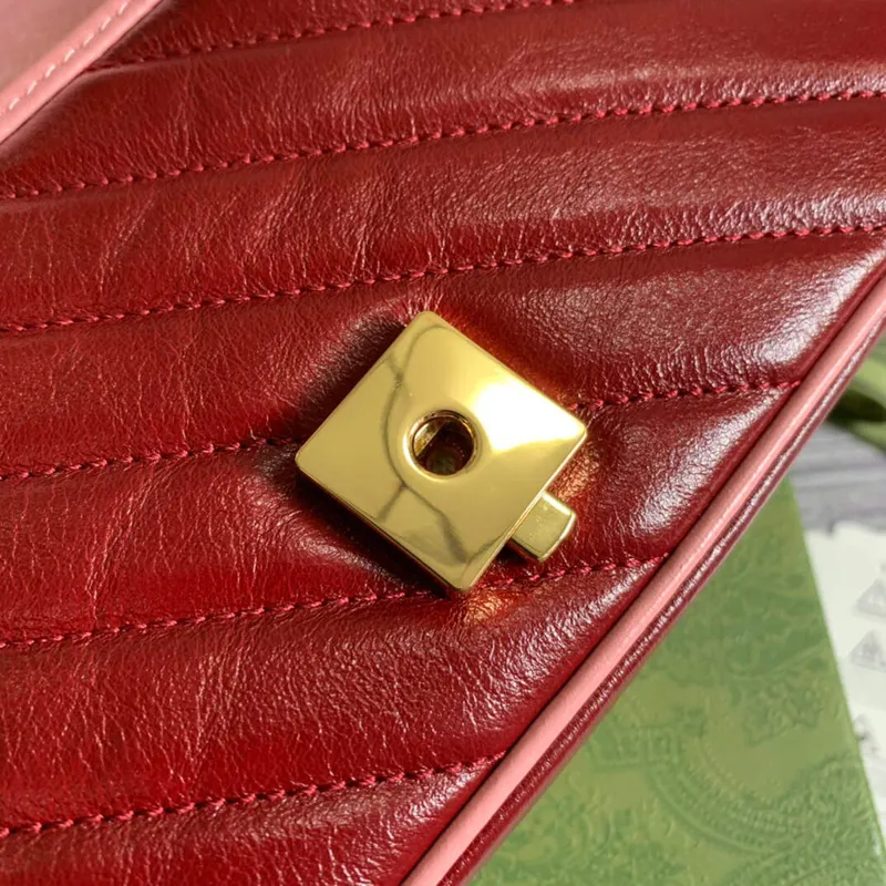 Gucci 446744 GG Marmont Mini Matelassé Kabelka přes rameno Tmavě červená