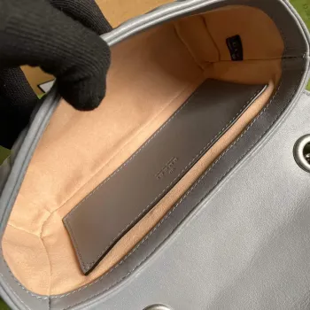 Gucci 446744 GG Marmont Mini Kabelka přes rameno Šedá