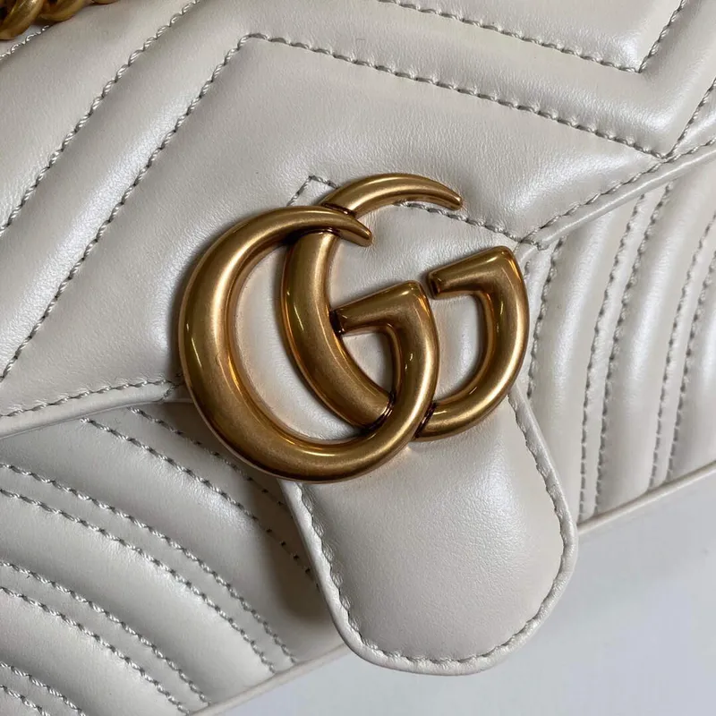 Gucci 446744 GG Marmont Matelassé Mini Taška Bílá