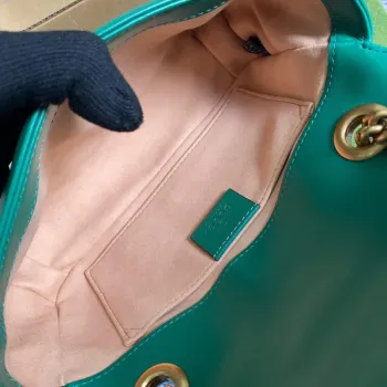 Gucci 446744 GG Marmont Matelassé Mini Taška Zelená