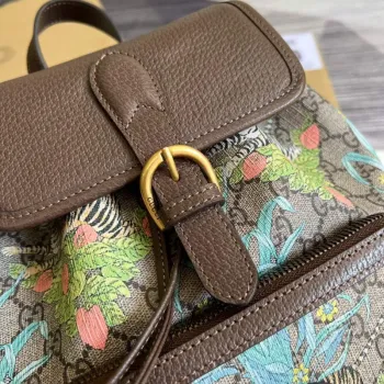 Batoh Gucci 674147 s propleteným G hnědý