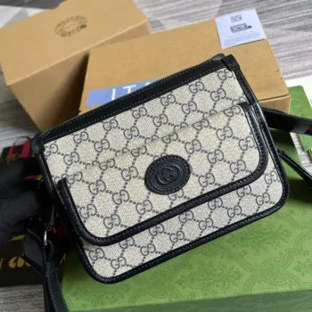 Gucci 674164 Messenger Bag s propleteným G modrá