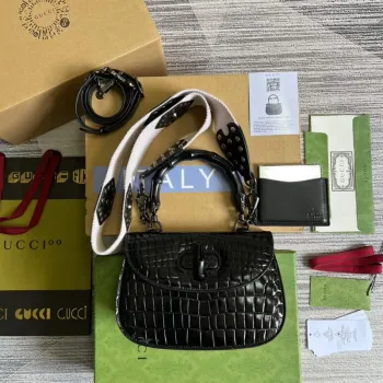Gucci 675797 Gucci Bamboo 1947 malá taška s horním uchem Černá
