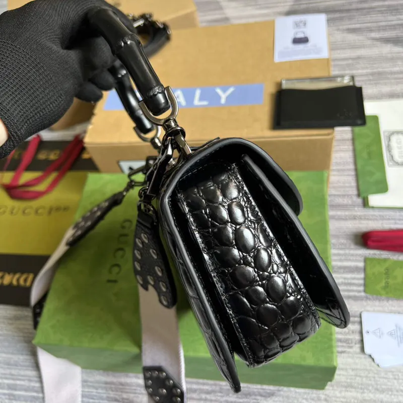 Gucci 675797 Gucci Bamboo 1947 malá taška s horním uchem Černá