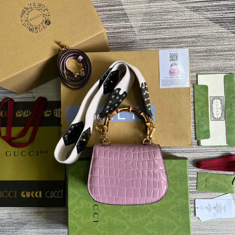 Gucci 686864 Gucci Bamboo 1947 Mini Taška s Horním Držadlem Růžová