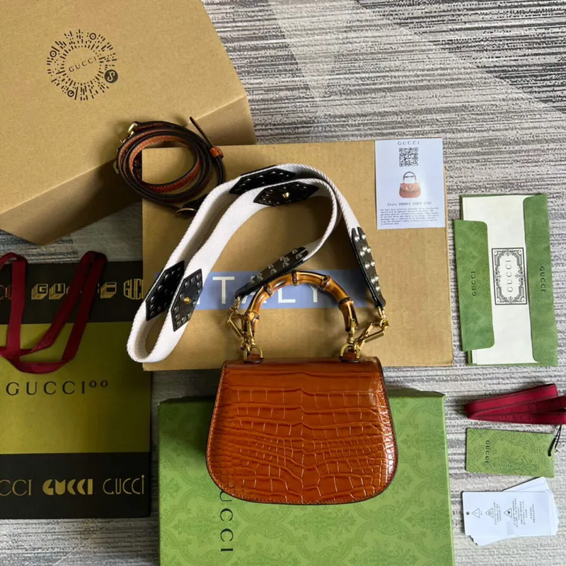Gucci 686864 Gucci Bamboo 1947 Mini Top Handle Bag Hnědá