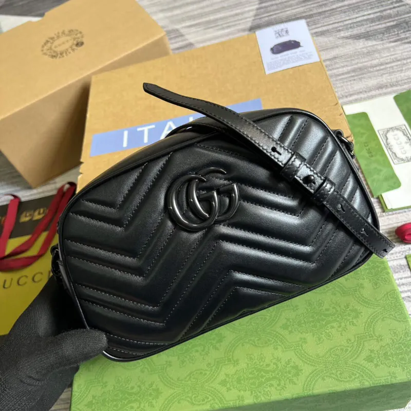 Gucci 447632 GG Marmont Malá Kabela přes Rameno Černá