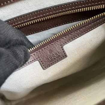 Gucci 699130 Jumbo GG Messenger Bag