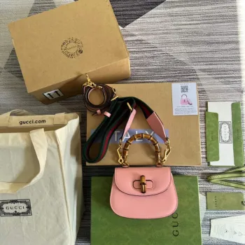 Gucci Bamboo1947 Mini taška s horním madlem 686864 Růžová