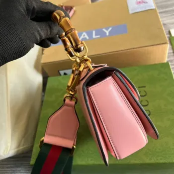 Gucci Bamboo1947 Mini taška s horním madlem 686864 Růžová