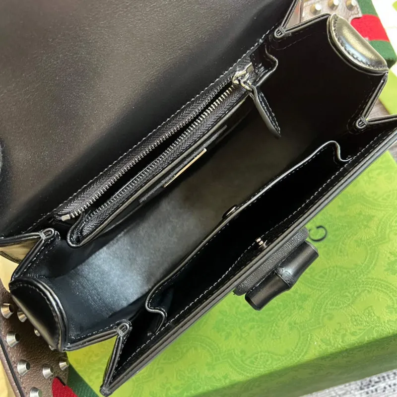 Gucci Bamboo1947 malá kabelka s horním uchopem 675797 Černá stříbrná