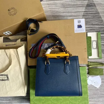 Gucci 702721 Gucci Diana Malá Taška Modrá