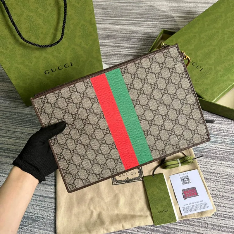 Gucci 688378 Gucci Tiger taška s kapsou Hnědý potisk loga