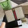 Gucci 688378 Gucci taška Pouch Begie
