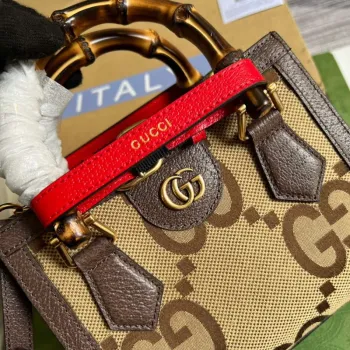 Gucci 655661 Gucci Diana jumbo GG Mini Tote Bag Hnědá